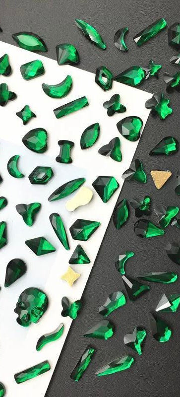 Dark Green (Emerald glass rhinestones)